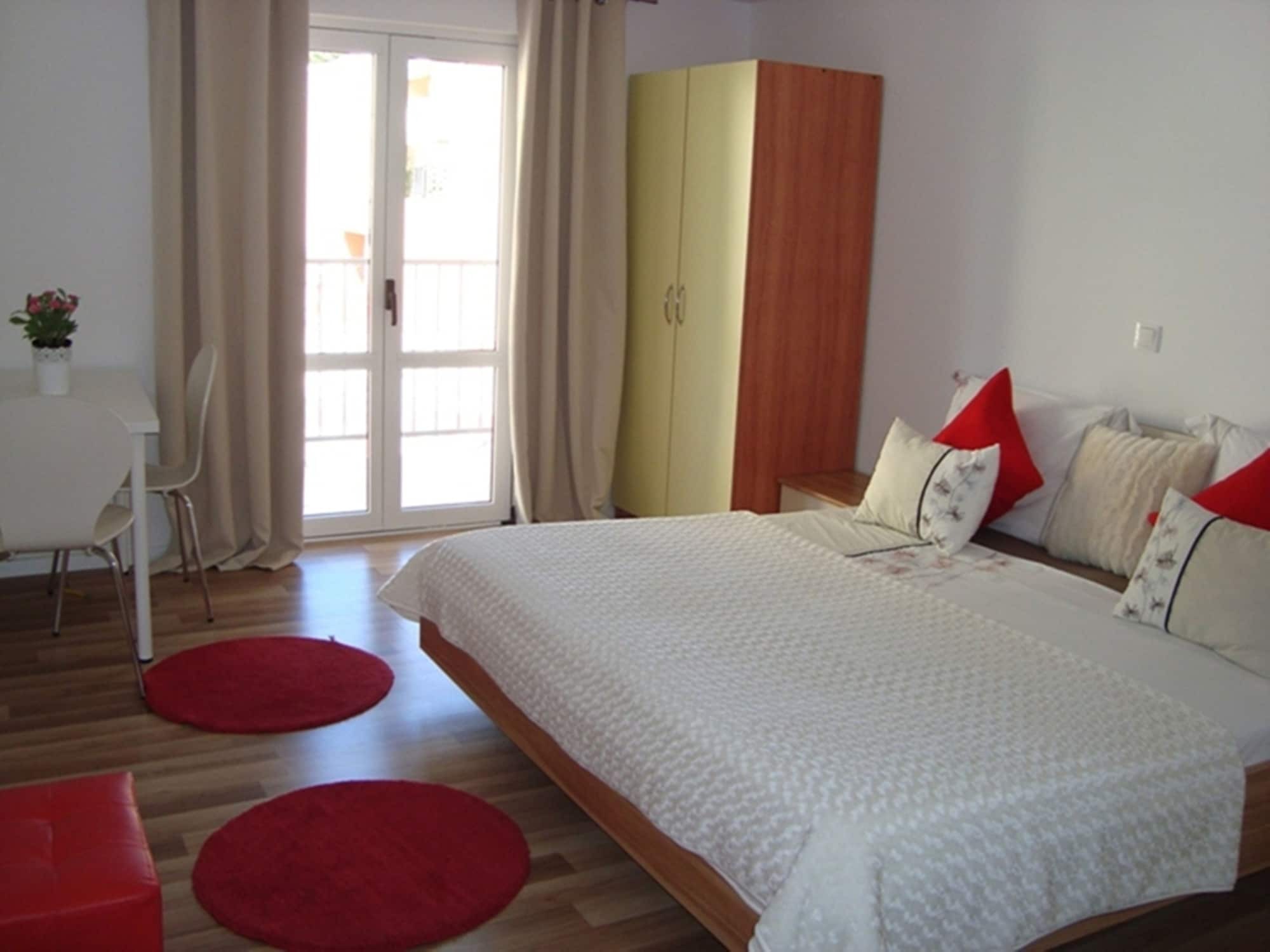 Guesthouse Civljak Baška Voda Exterior foto
